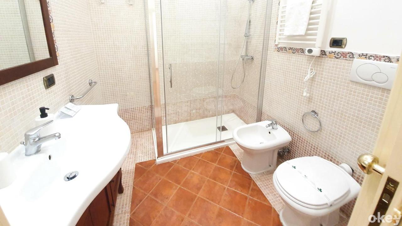 Dimora Donna Vittoria - Bari Vecchia Lägenhet Exteriör bild
